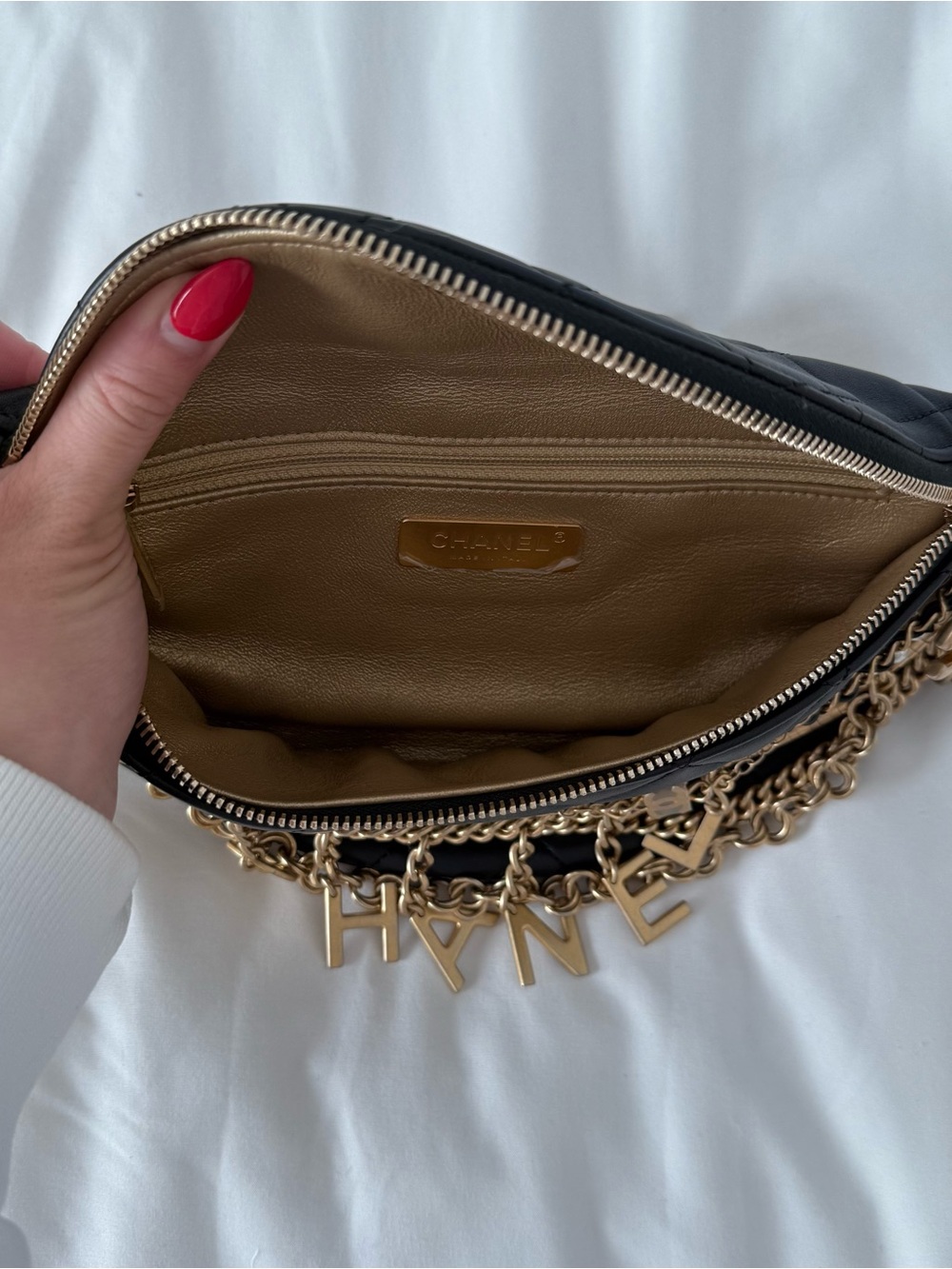 100% AUTHENTIC CHANEL ALL ABOUT CHAINS WAIST BAG! - Picture 5 of 8